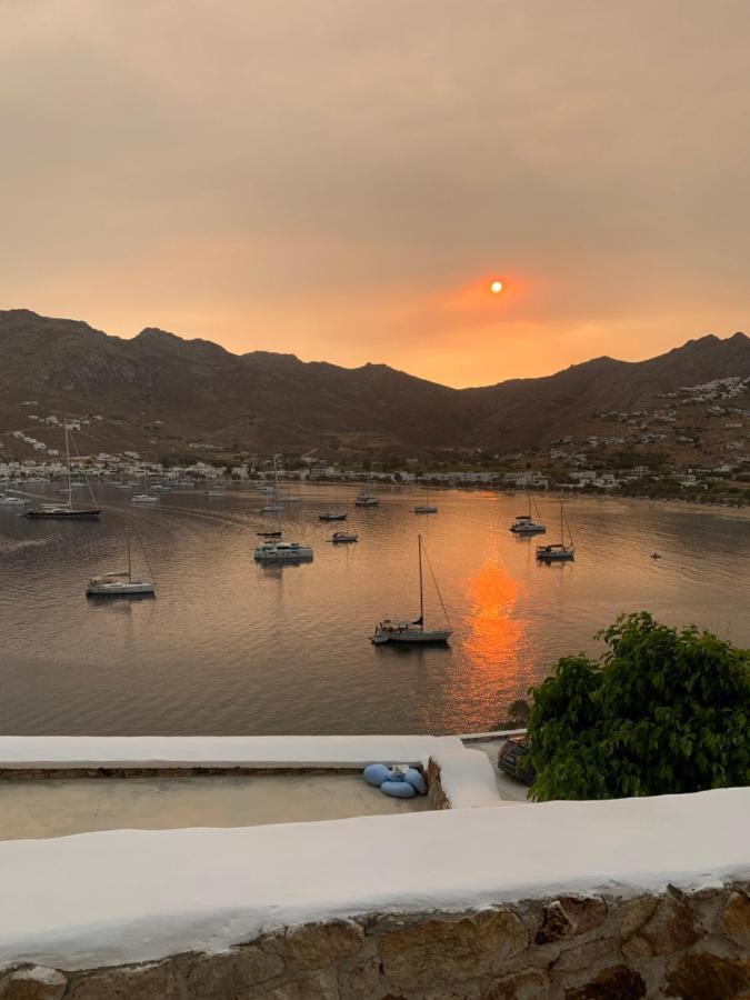 Amfitriti Serifos 利瓦迪奥 外观 照片